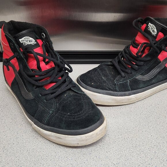 Vans Sk8-Hi 46 MTE DX The North Face Black/Red Sneakers - Picture 1 of 8